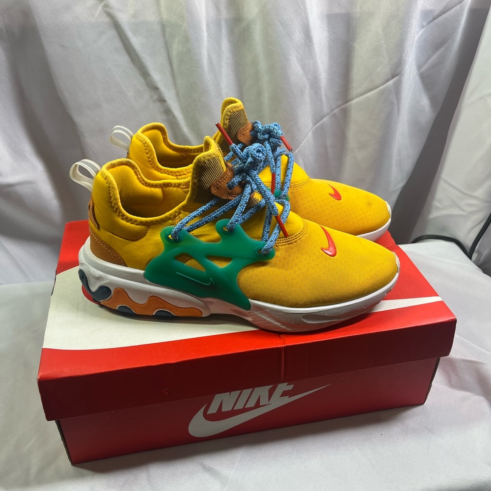 Nike React Presto University Gold Mens Sz 9 Continental Breakfast AV2605-701